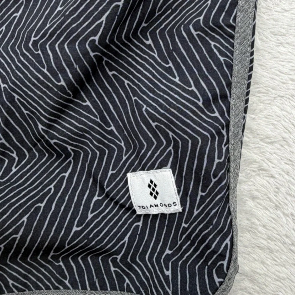 7Diamonds Board Shorts Mens S Geometric Hybrid Swim Trunks Pockets Drawstring